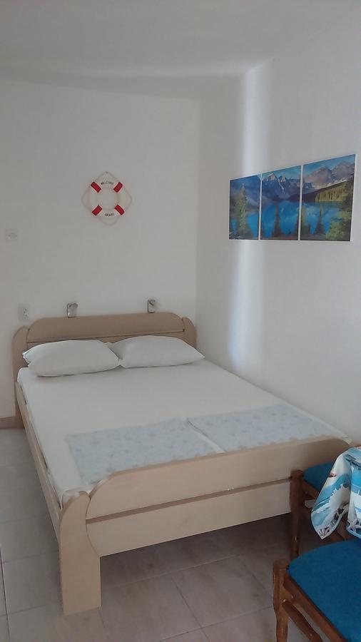 Dom Za Odmor J&S Daire Sutomore Dış mekan fotoğraf