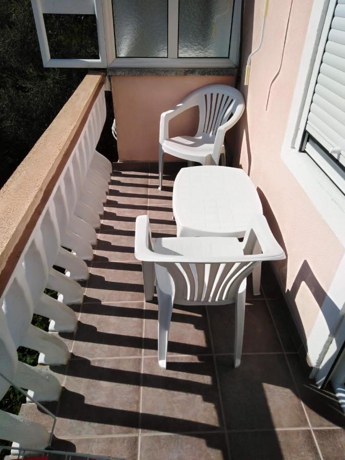 Dom Za Odmor J&S Daire Sutomore Dış mekan fotoğraf